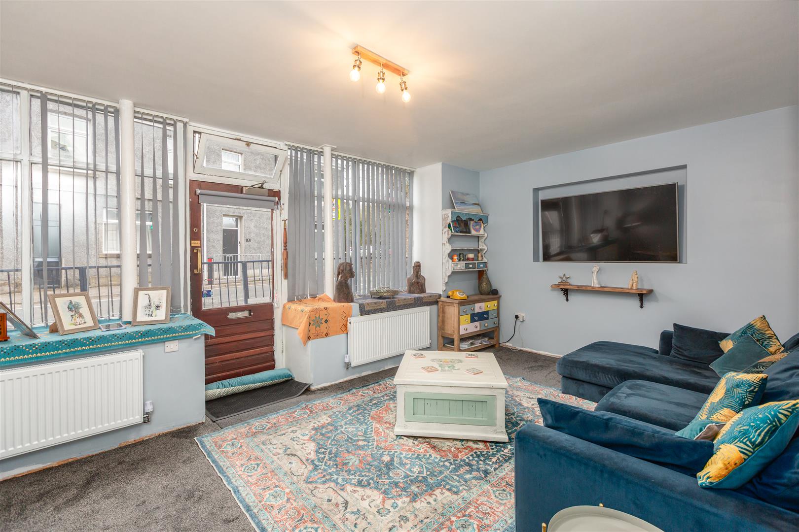 Hebron Road, Clydach, Swansea, SA6 5EJ